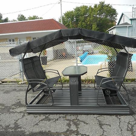 Motel Olympic Quebec City Exterior photo